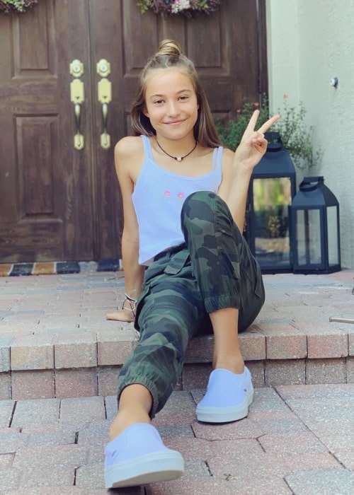 Brinley Rich Birthday, Real Name, Age, Weight, Height, Family, Facts ...