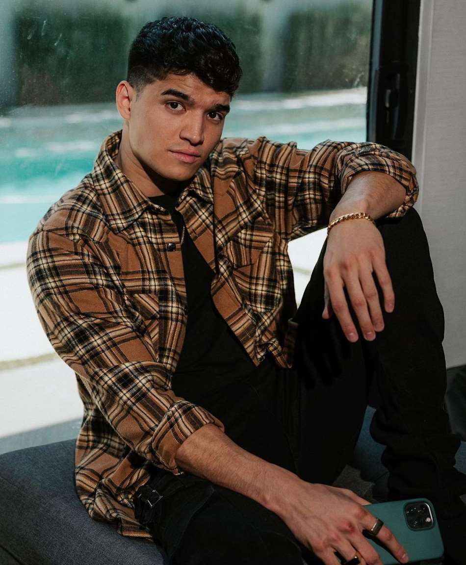 Alex Wassabi