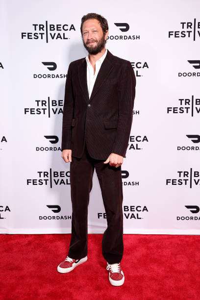 Ebon Moss Bachrach