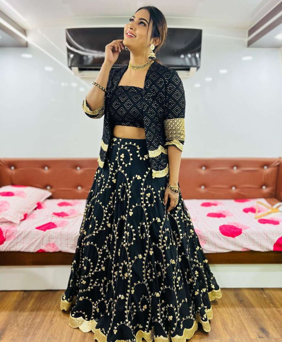 Myna Nandhini
