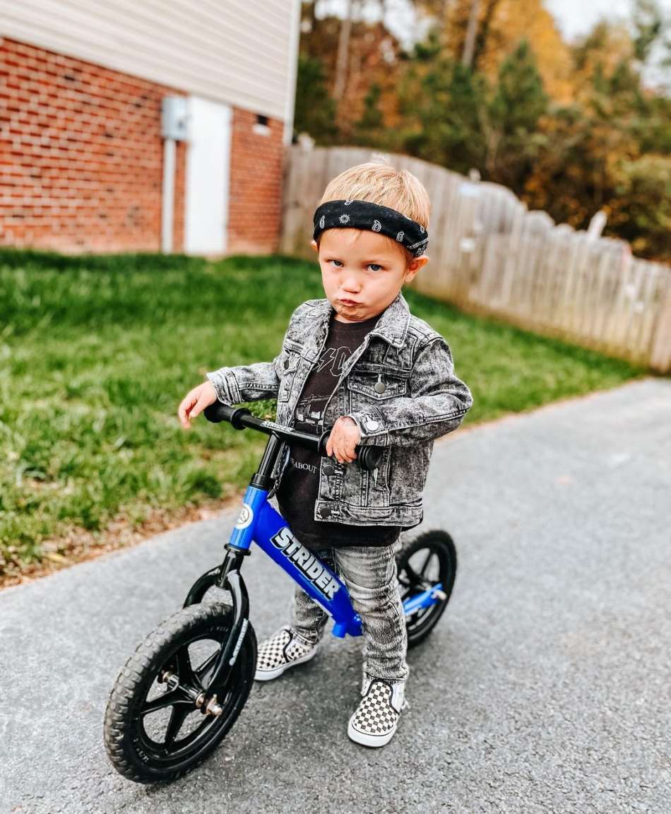 Cade Hollins