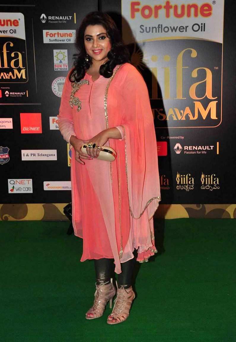 Meena (Tamil Actress)