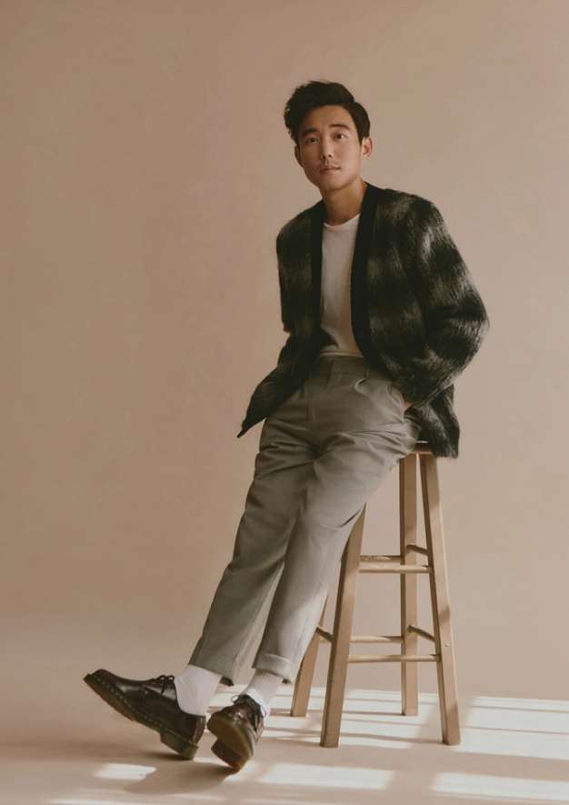 Justin H. Min Birthday, Real Name, Age, Weight, Height, Family, Facts