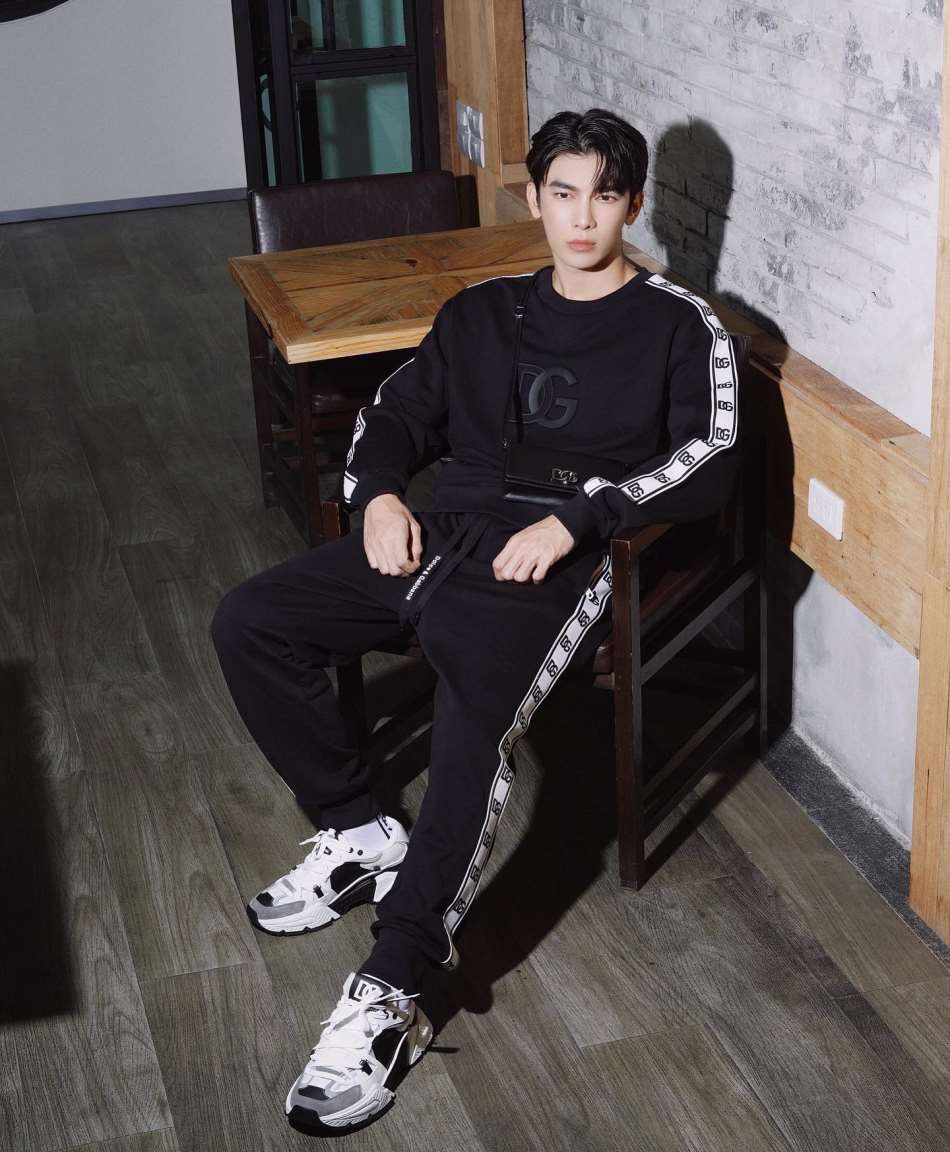 Suppasit Jongcheveevat