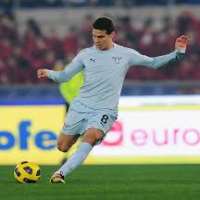 HernanesBrazil U23 (Nstional Team, 2008), 	Sao Paulo (Senior Career, 2005-2010)