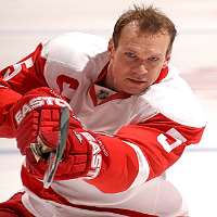 Nicklas LidstromSwedish professional ice hockey player