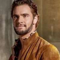 Tom BatemanDa Vinci's Demons as Giuliano de' Medici (TV Series)