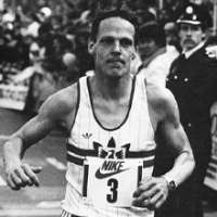 Gerard NijboerAmsterdam Marathon in 2:09:01 (1980)