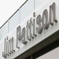 Jim PattisonFounder of Jim Pattison Group (1961)