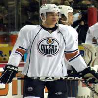 Taylor HallEdmonton Oilers Hockey Team (League NHL 2010)