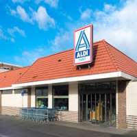 Karl AlbrechtCo-Founder of Aldi (1946)