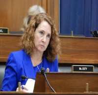Elizabeth EstyU.S. Representative from Connecticut's 5th congressional district (2013-2019)
