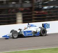 James HinchcliffeIndyCar Series (2011)