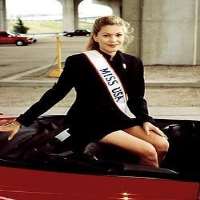 Shanna MoaklerMiss New York USA (1995)