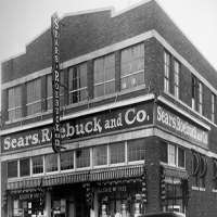 Julius RosenwaldSears, Roebuck and Company (1906)
