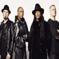Skin (Singer)Skunk Anansie (Band)