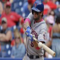 Kirk NieuwenhuisAmerican Professional Baseball Player