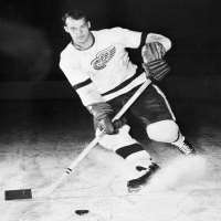 Gordie HoweNHL (1952 to 1953)