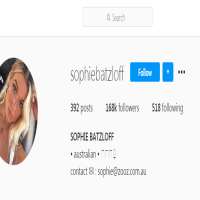 Sophie BatzloffSophiebatzloff (Instagram Account 2015)