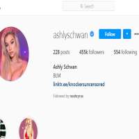 Ashly SchwanAshlyschwan (Instagram Account 2012)