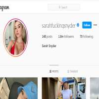 Sarah SnyderSarahfuckingsnyder (Instagram Account 2016)