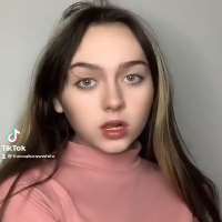 Lois Mia ChapmanTherealsnowhite (TikTok Account 2019)