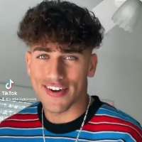 Karem AalgaisyJustbeingkareem (TikTok Account)