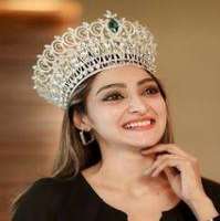 Akshara ReddyWinner of the Miss Globe (2019) beauty pageant, Dubai, Villa to Village (2018), Bigg Boss Tamil Season 5