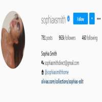 Sophia SmithSophiaxsmith (Instagram Account 2012)