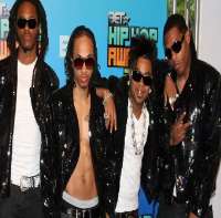 Spectacular SmithPretty Ricky (Group)