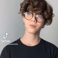 Antonio SmaniottoAntonsmaniotto (TikTok Account 2019)