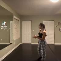 Giana Leslie SpectorTikTok Account 