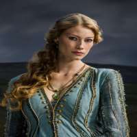 Alyssa Sutherland Birthday, Real Name, Age, Weight, Height, Family ...