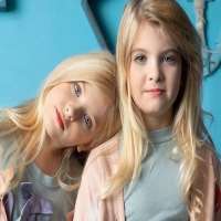 London Fuller sister Sedona Fuller London Fuller sister Sedona Fuller