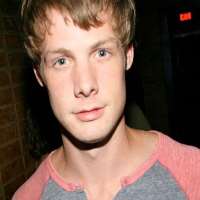 Amanda Troop husband Brandon Jones