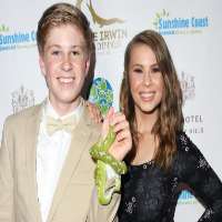 Bindi Irwin brother Robert Irwin Bindi Irwin brother Robert Irwin