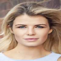 Jordan Patrick Smith girlfriend Sophie Vavasseur