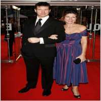 Lloyd Owen wife Juliette Mole
