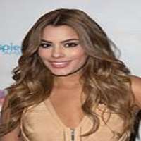 Jencarlos Canela girlfriend Ariadna Gutierrez