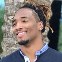 Alyssa Hyde boyfriend Charles Davis (YouTuber)
