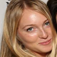 Grace Van Dien sister India Oxenberg Grace Van Dien sister India Oxenberg