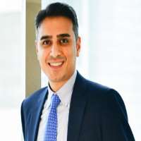 Roshni Nadar Malhotra husband Shikhar Malhotra