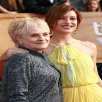 Kate Walsh Mother Angela C Bochetto
