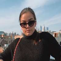 Olivia Rouyre sister Sixtine Rouyre Olivia Rouyre sister Sixtine Rouyre