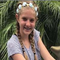 Taylor Bouslog sister Vanessa Bouslog