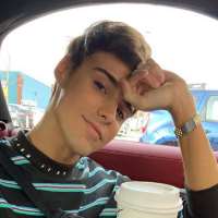 Vania Fernandes boyfriend Raphael Gomes