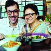 Rajat Kapoor wife Meenal Aggarwal Rajat Kapoor wife Meenal Aggarwal