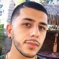 Papa Rug son Brandon Awadis
