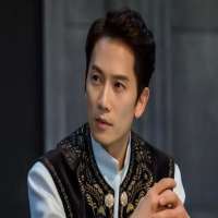 Lee Bo-young husband Ji Sung