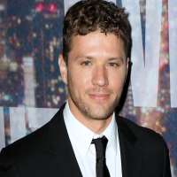 Amanda Seyfried boyfriend Ryan Phillippe